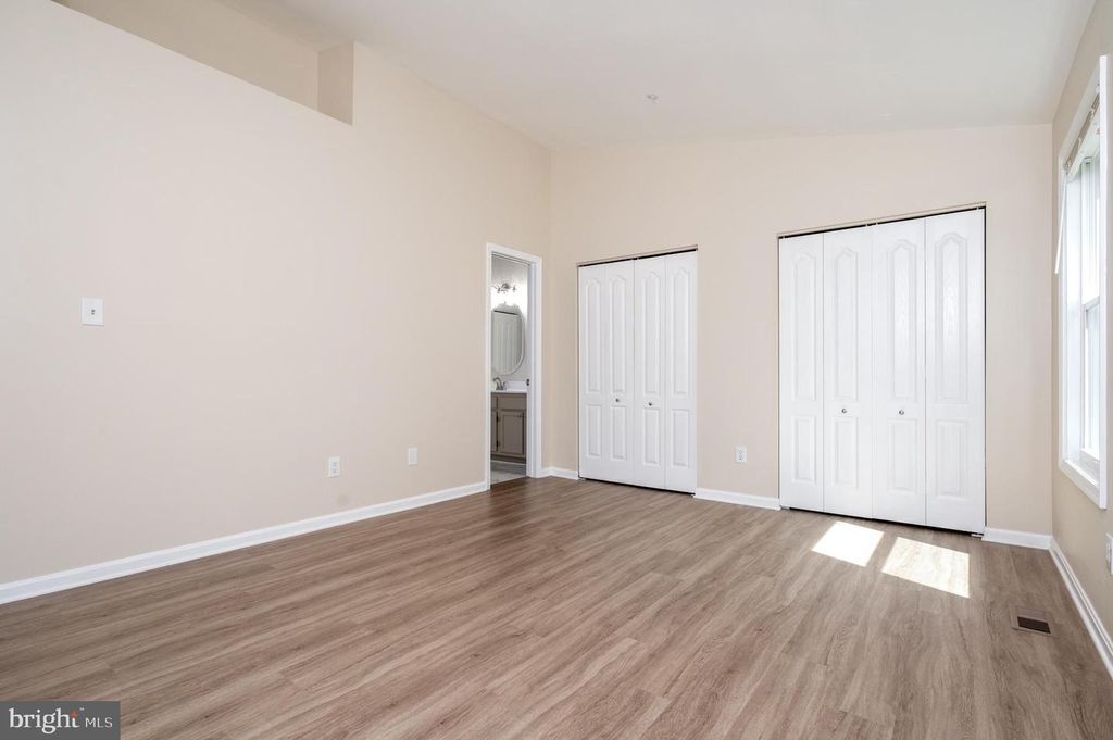 Image 20 of property listing at 700 PINE VALLEY CT, Arnold, MD 21012