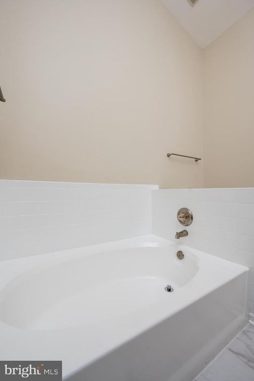 Image 25 of property listing at 700 PINE VALLEY CT, Arnold, MD 21012