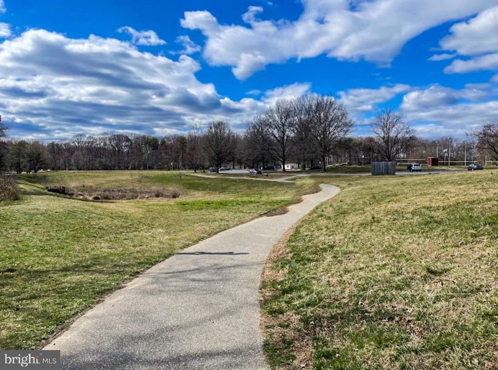 Image 39 of property listing at 700 PINE VALLEY CT, Arnold, MD 21012