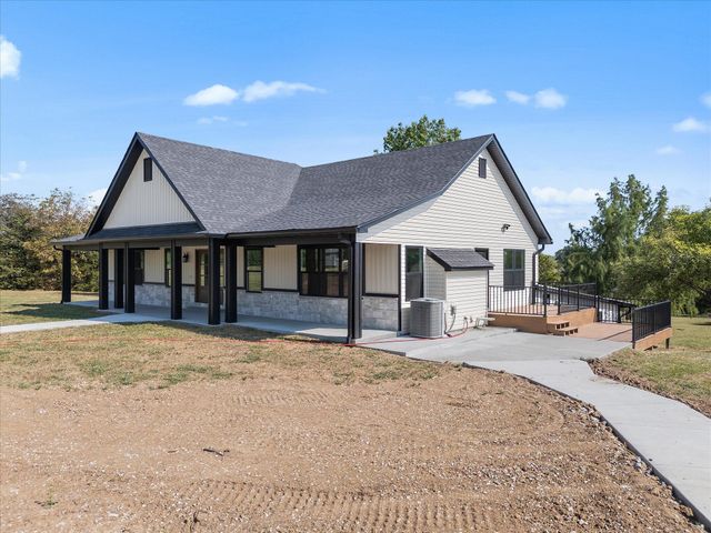 13100 N BETHLEHEM RD, Harrisburg, MO 65256