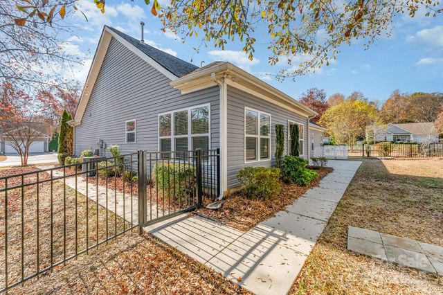 2110 London Lane, Belmont, NC 28012