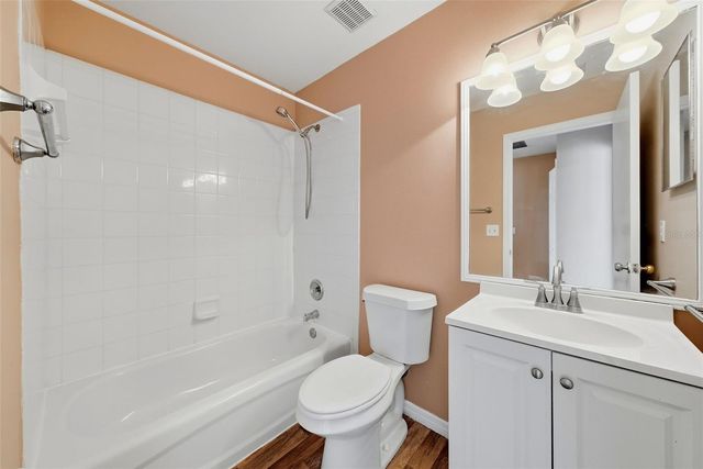 2039 FLUORSHIRE DRIVE, Brandon, FL 33511