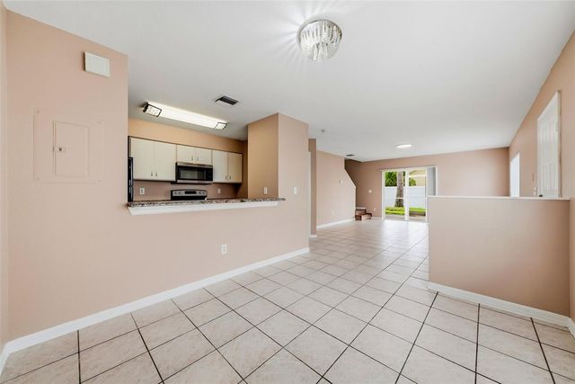 2039 FLUORSHIRE DRIVE, Brandon, FL 33511