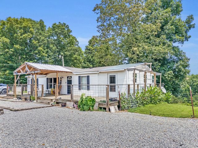 262 Woodland Heights Rd, Centerville, TN 37033