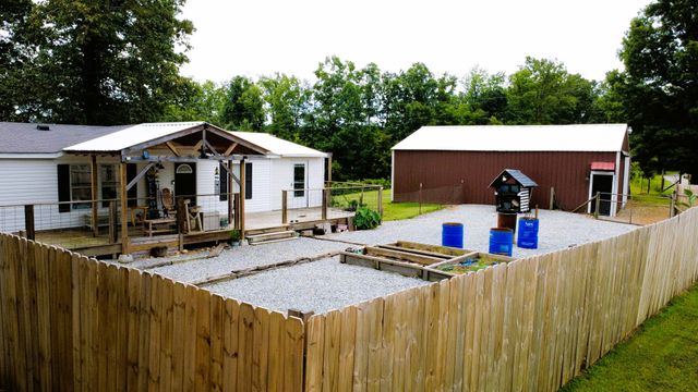 262 Woodland Heights Rd, Centerville, TN 37033