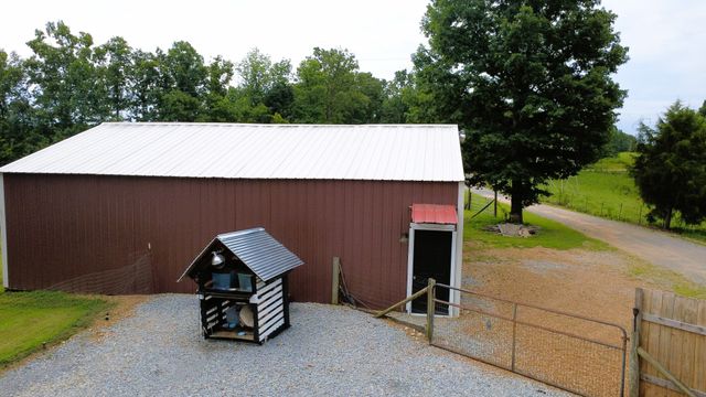 262 Woodland Heights Rd, Centerville, TN 37033
