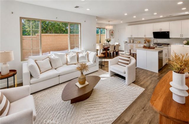 119 Excursion, Irvine, CA 92618