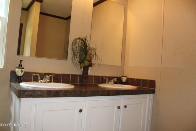 137 George Sumner Road, Beulaville, NC 28518