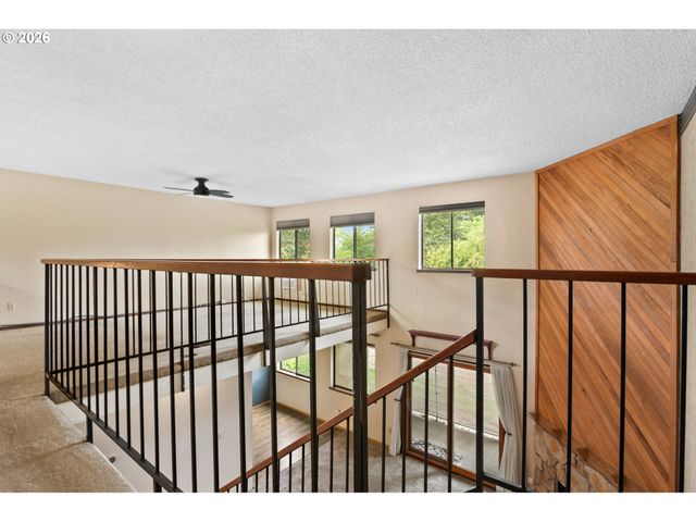 3403 Ne 162ND Ave, Portland, OR 97230