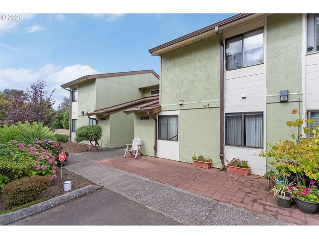 3403 Ne 162ND Ave, Portland, OR 97230