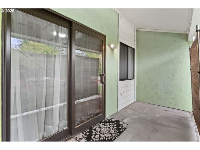 3403 Ne 162ND Ave, Portland, OR 97230