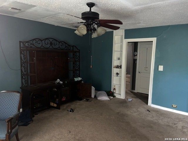18 ROSEMONT DR, San Antonio, TX 78201