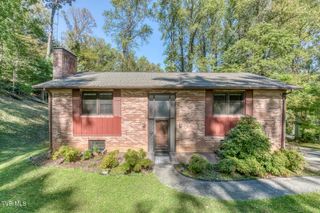 1735 Charlotte Drive, Elizabethton, TN 37643