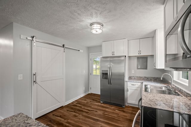 202 Fowler Ford Rd, Portland, TN 37148