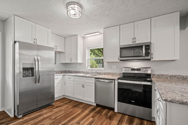 202 Fowler Ford Rd, Portland, TN 37148