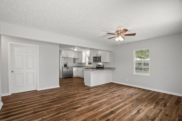 202 Fowler Ford Rd, Portland, TN 37148