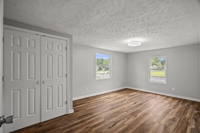 202 Fowler Ford Rd, Portland, TN 37148