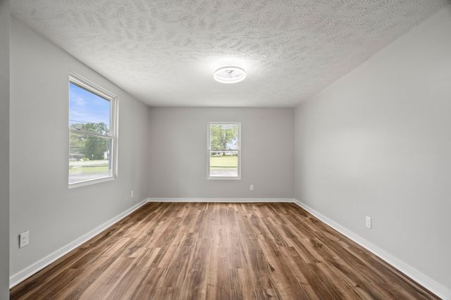 202 Fowler Ford Rd, Portland, TN 37148