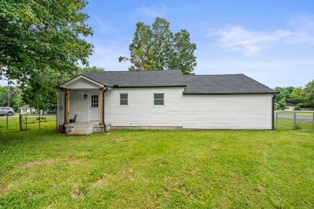 202 Fowler Ford Rd, Portland, TN 37148