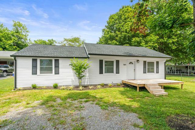 202 Fowler Ford Rd, Portland, TN 37148