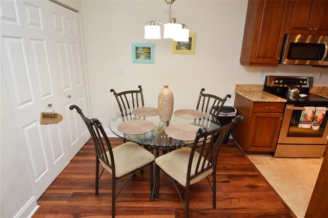 10263 GANDY BOULEVARD N 405, St Petersburg, FL 33702