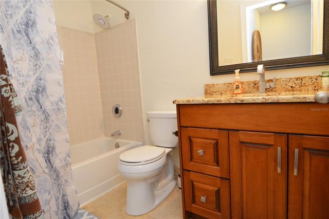 10263 GANDY BOULEVARD N 405, St Petersburg, FL 33702