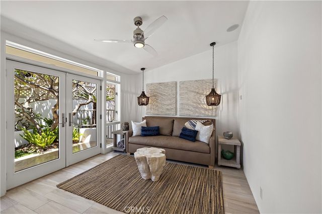 594 Cliff Drive, Laguna Beach, CA 92651