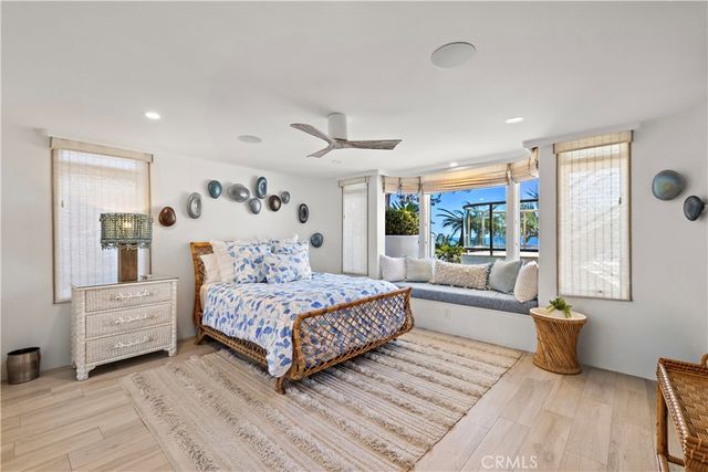 594 Cliff Drive, Laguna Beach, CA 92651