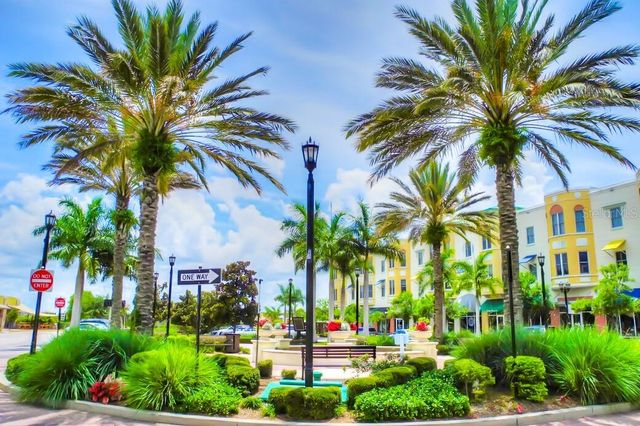 8422 WETHERSFIELD RUN 104, Lakewood Ranch, FL 34202