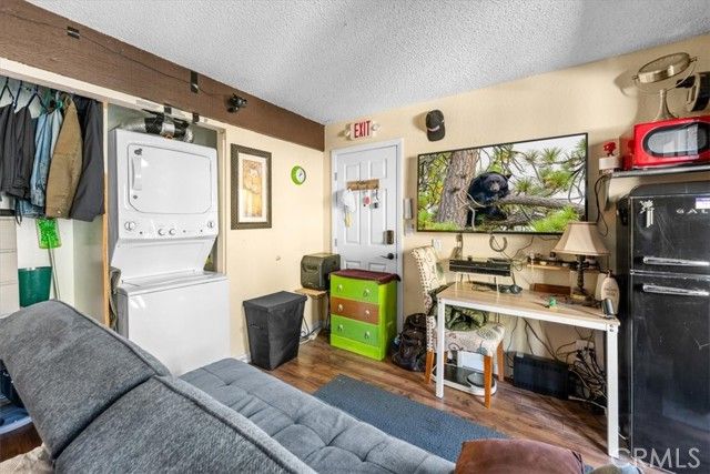 760 Blue Jay 1, Big Bear Lake, CA 92315