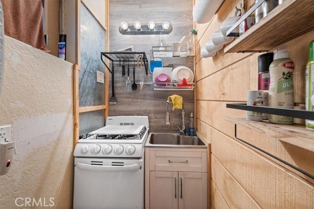 760 Blue Jay 1, Big Bear Lake, CA 92315