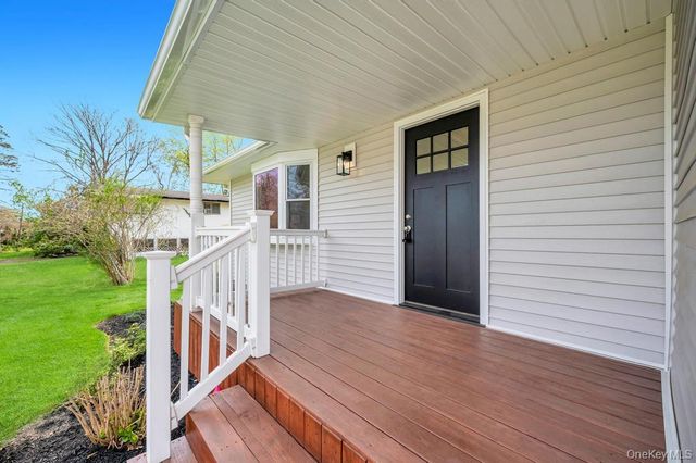 130 Farner Avenue, Selden, NY 11784