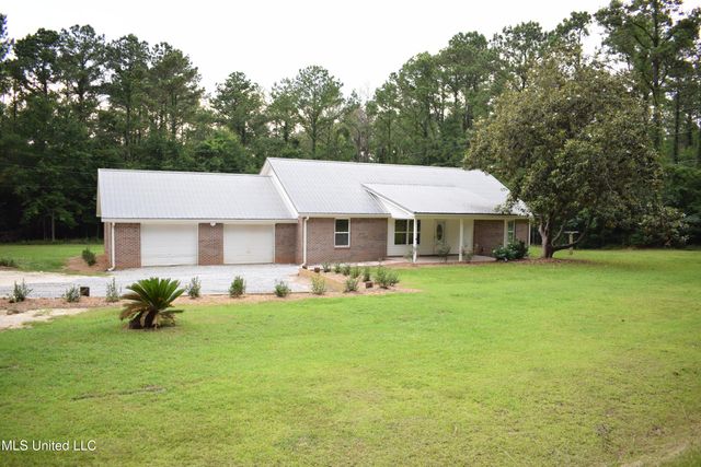 118 John Luke Mizell Road, Lucedale, MS 39452