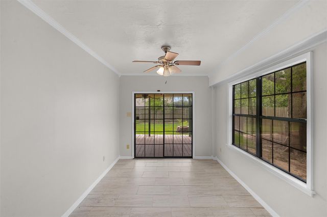 3803 Old Oaks Drive, Bryan, TX 77802