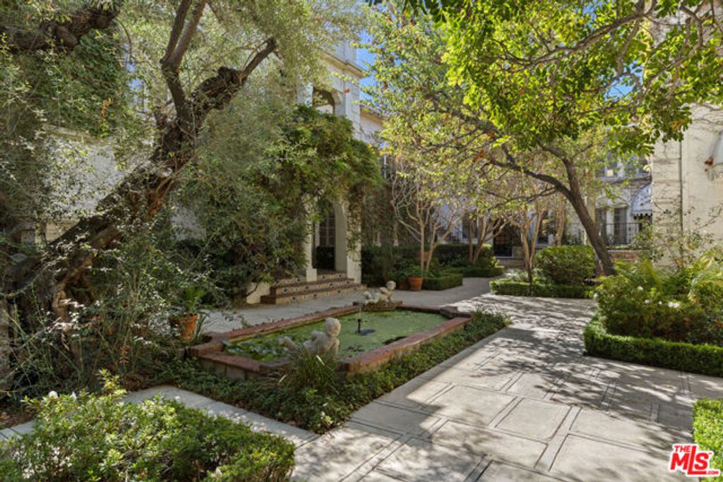 450 N Sycamore Avenue 4, Los Angeles, CA 90036