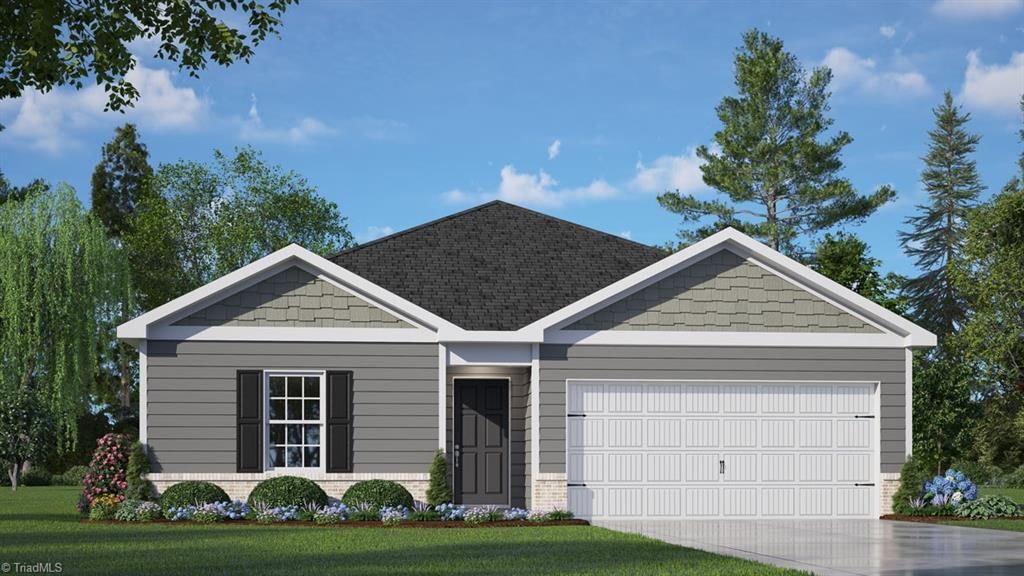 307 Aspen Place Court, Thomasville, NC 27360