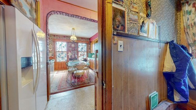 128 Elm St, Cambridge, MA 02140