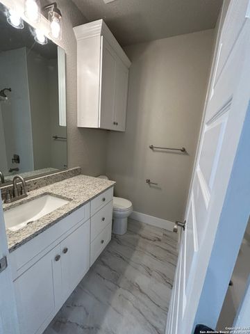 115 Avenue Ventana, San Antonio, TX 78256