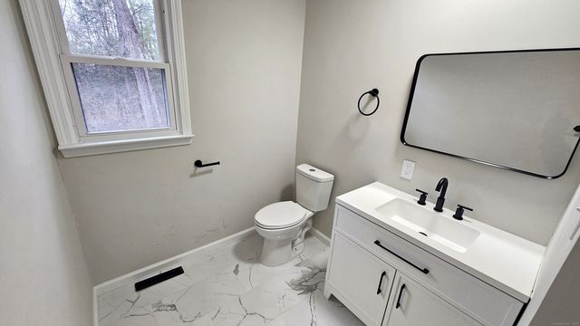 111 Oxbow Drive, Torrington, CT 06790