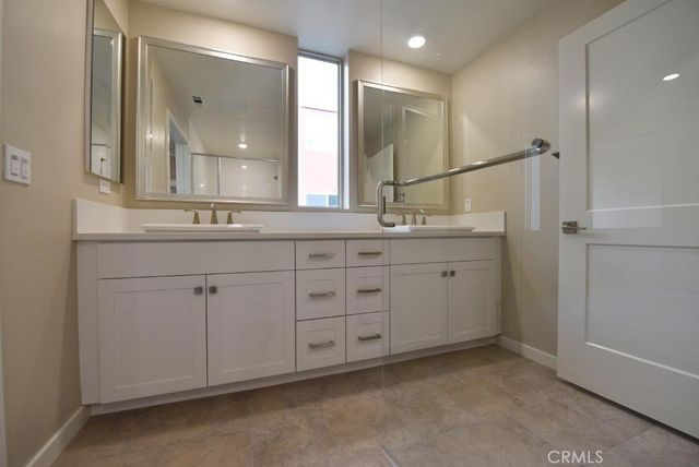 157 Bowery, Irvine, CA 92612