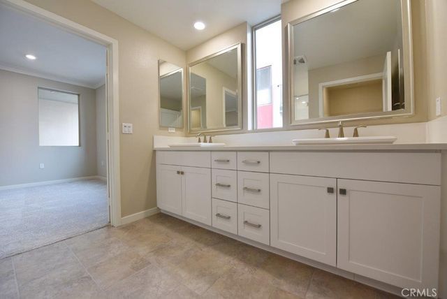 157 Bowery, Irvine, CA 92612