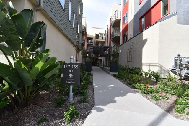157 Bowery, Irvine, CA 92612