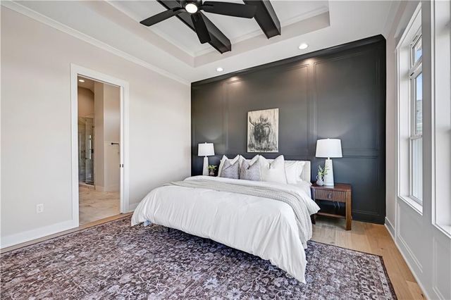 22152 W 94th Terrace, Lenexa, KS 66220