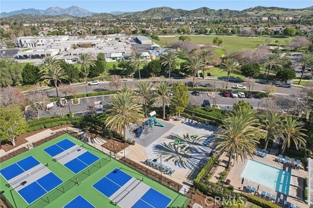 15 Whitworth Street, Ladera Ranch, CA 92694