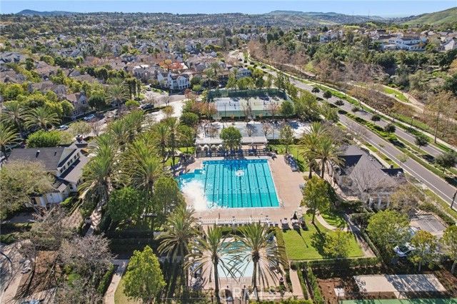 15 Whitworth Street, Ladera Ranch, CA 92694