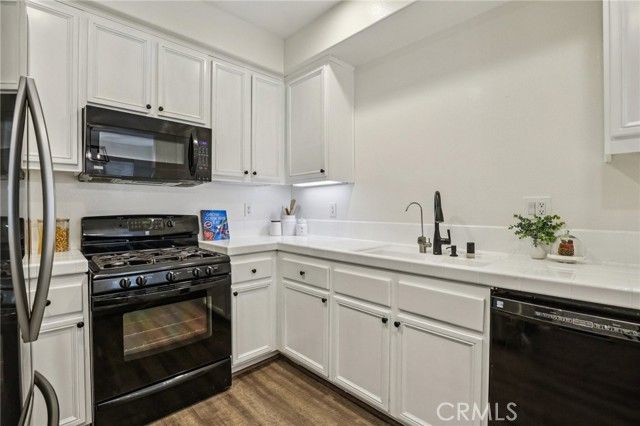 15 Whitworth Street, Ladera Ranch, CA 92694