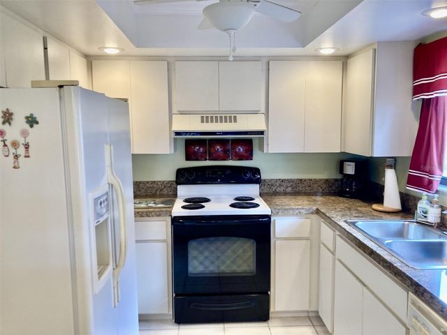 331 BARCELONA DRIVE 331, Bradenton, FL 34210