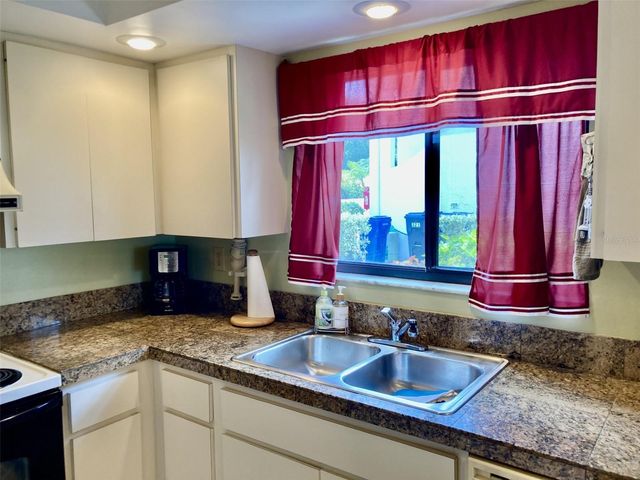 331 BARCELONA DRIVE 331, Bradenton, FL 34210