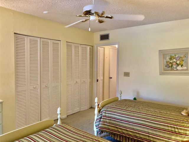 331 BARCELONA DRIVE 331, Bradenton, FL 34210