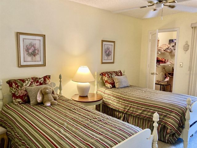 331 BARCELONA DRIVE 331, Bradenton, FL 34210